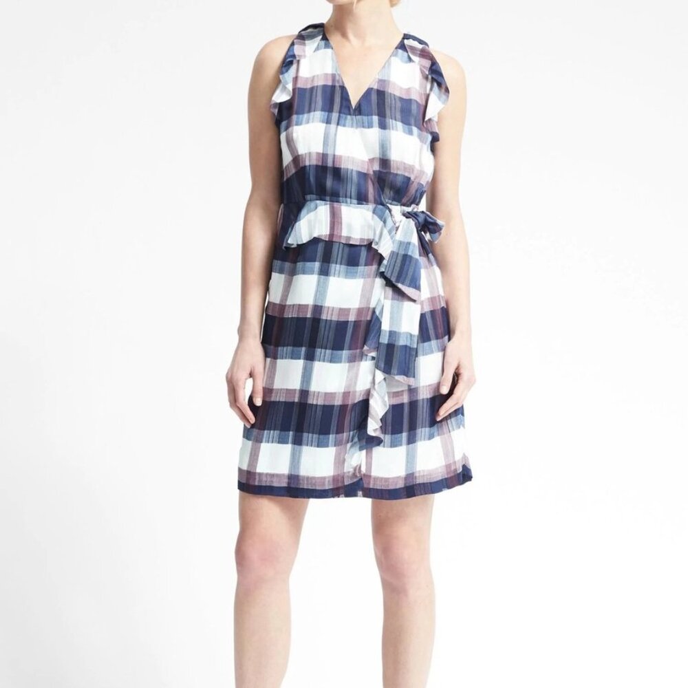 Flutter sleeve Banana Republic Wrap Dress sz 4 - plaid, tartan, wedding guest